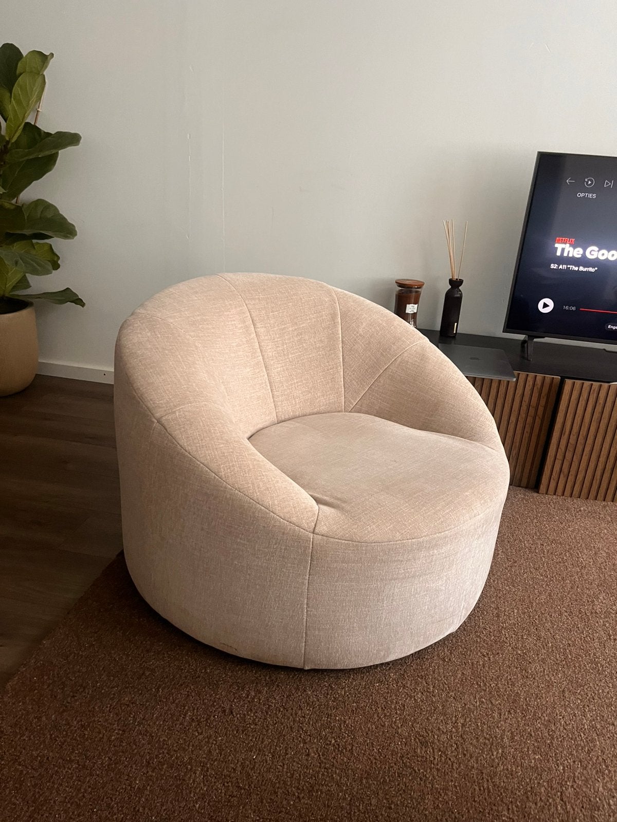 Fauteuil beige rond, Ophalen, Zo goed als nieuw, Beige