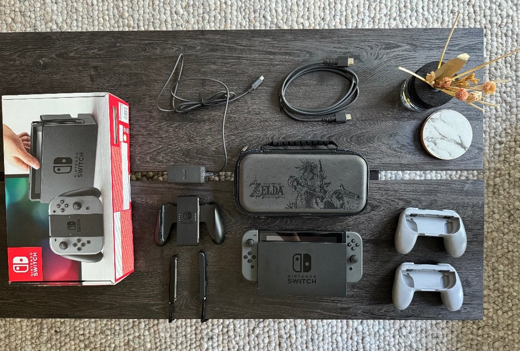 Nintendo Switch - Krasvrij scherm met bon, Ophalen of Verzenden, Zo goed als nieuw, Met 2 controllers, Switch Original