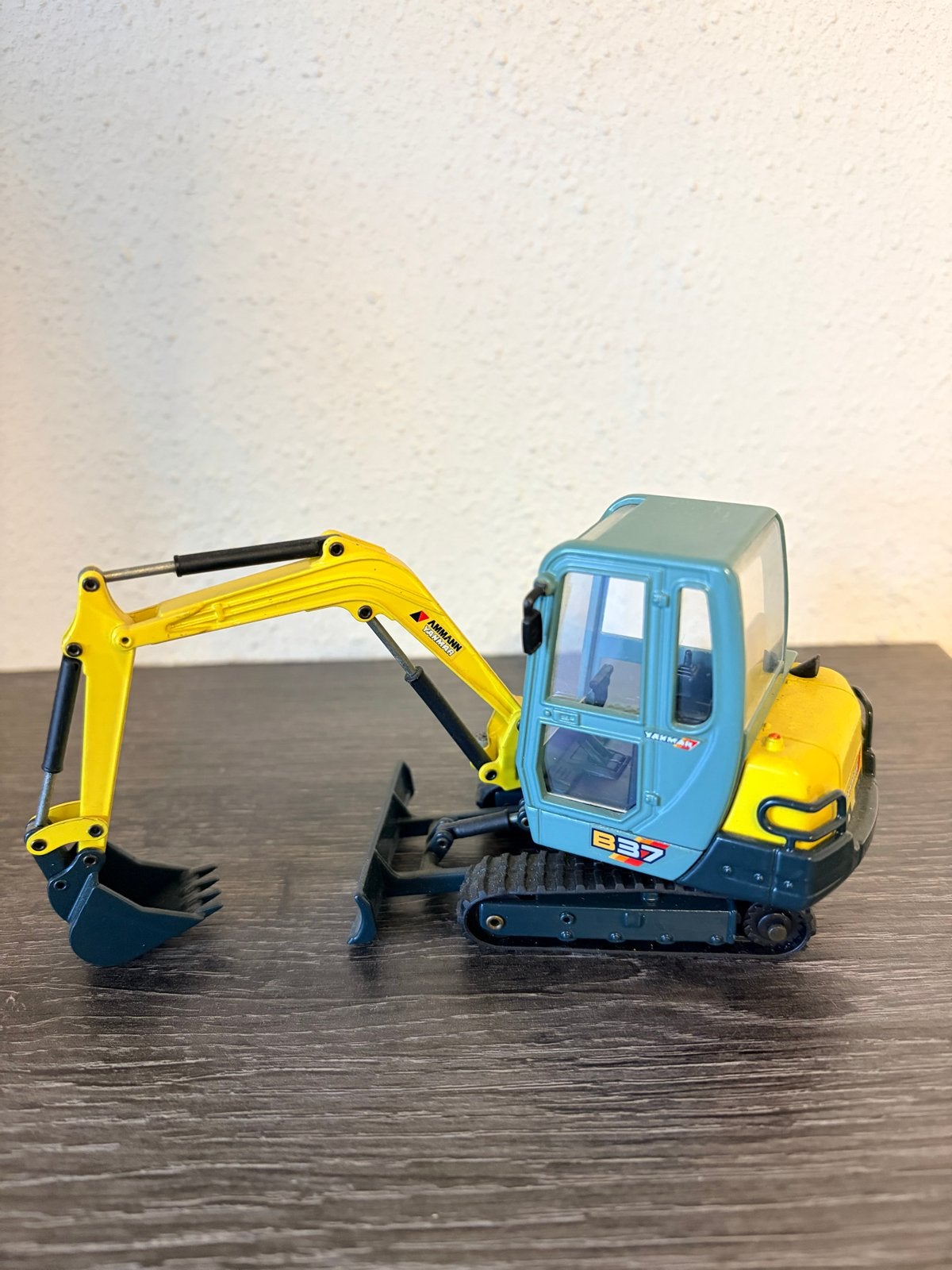Yanmar B37 Graafmachine Speelgoedmodel, Ophalen of Verzenden