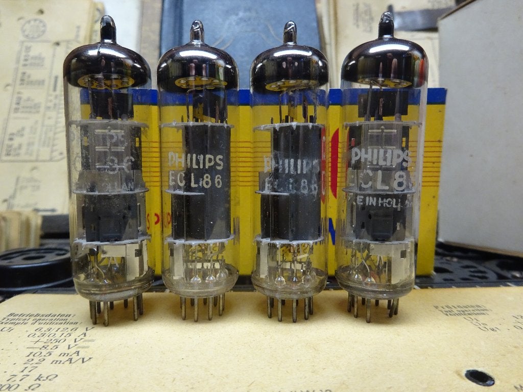 matched quad ECL86 van philips  ., Antiek en Kunst, Ophalen of Verzenden
