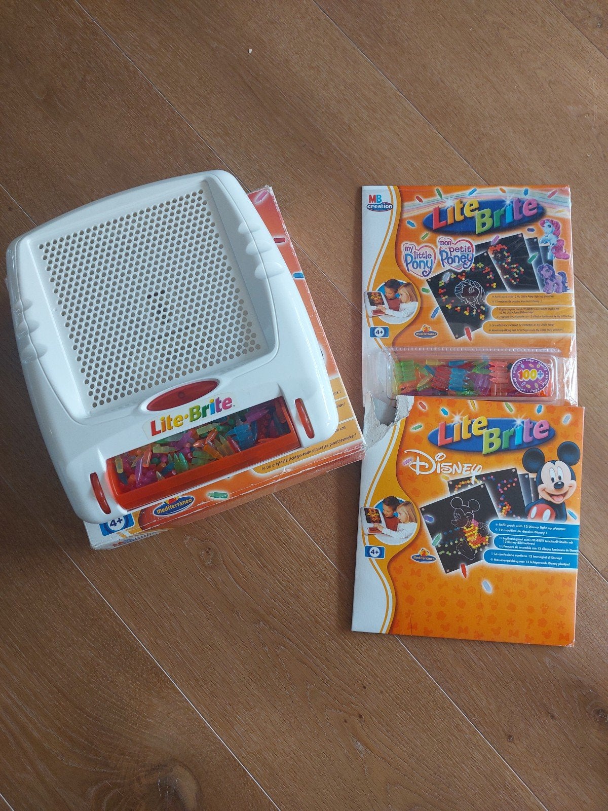 Lite Brite Disney & My Little Pony met extra pinnen, Ophalen of Verzenden, Zo goed als nieuw, Knutselen, Met licht