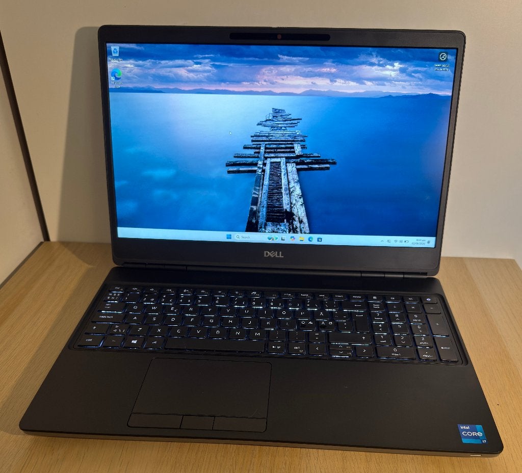 Dell Precision 7560 | i7-11850H | 32GB | 1TB SSD | RTX A2000, Met videokaart, 2 tot 3 Ghz, Dell@com, 1000AA
