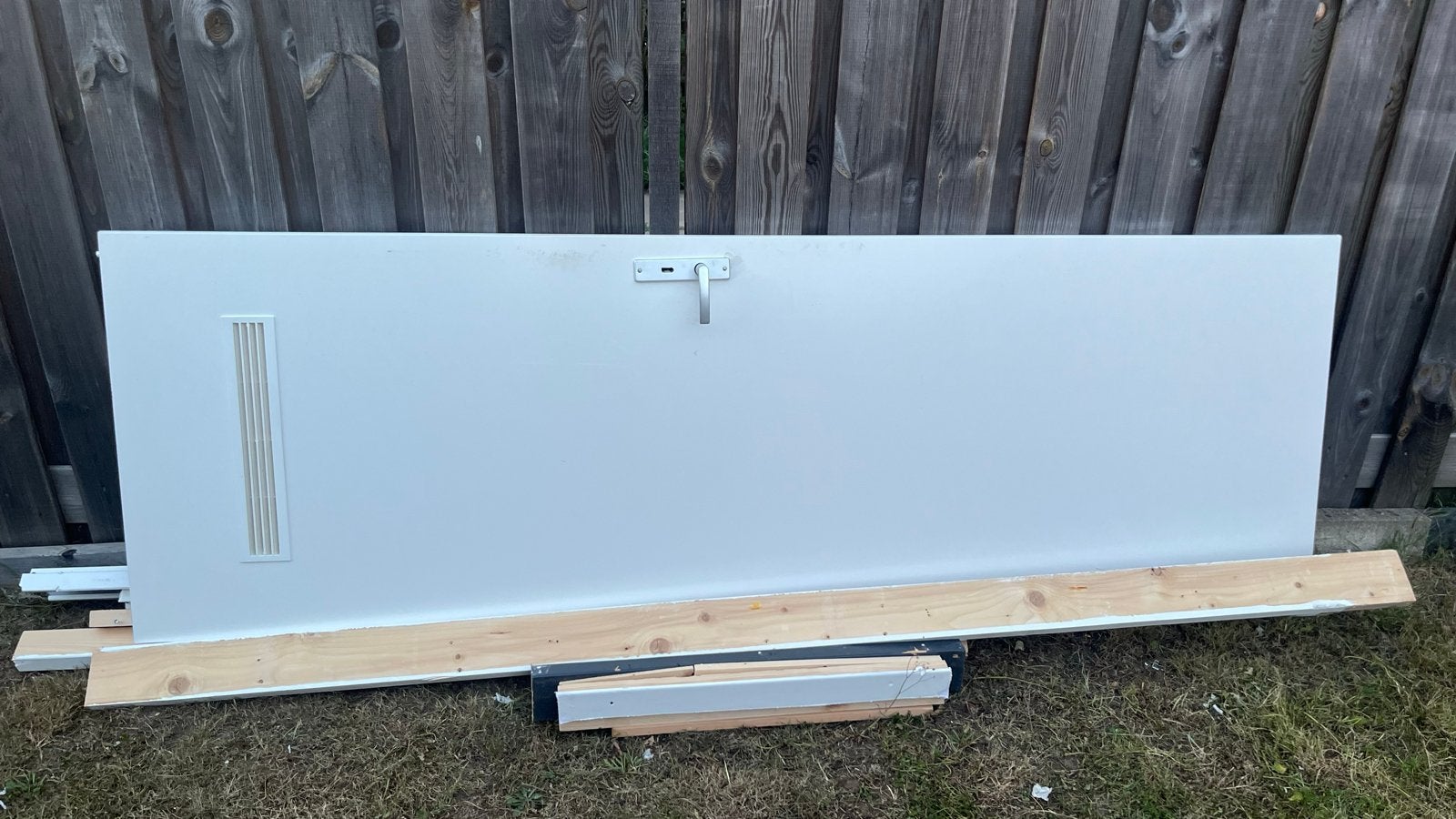 Witte binnendeur met handgreep en ventilatierooster, Doe-het-zelf en Verbouw, Ophalen, Gebruikt, 80 tot 100 cm, Binnendeur