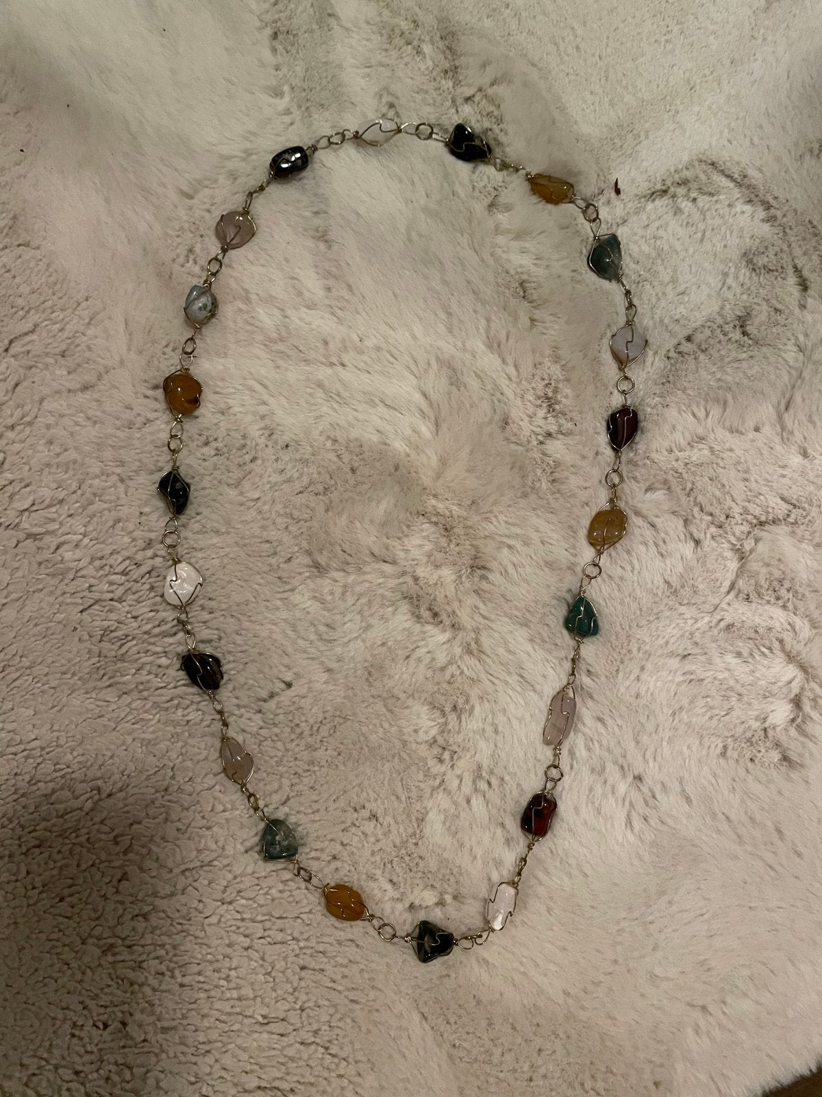 Ketting met diverse edelstenen - Handgemaakt, Sieraden, Tassen en Uiterlijk, Overige kleuren, Ophalen of Verzenden, Zo goed als nieuw