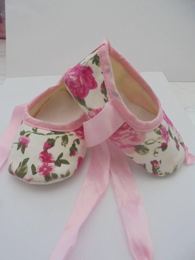 Schattige baby schoentjes roze, Kinderen en Baby's, Ophalen of Verzenden, Zo goed als nieuw, Meisje, Schoentjes