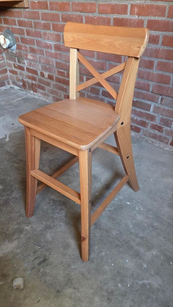 Ikea kinderstoel - nette staat, Kinderen en Baby's, Kinderstoelen, Ophalen, Zo goed als nieuw, Meegroeistoel