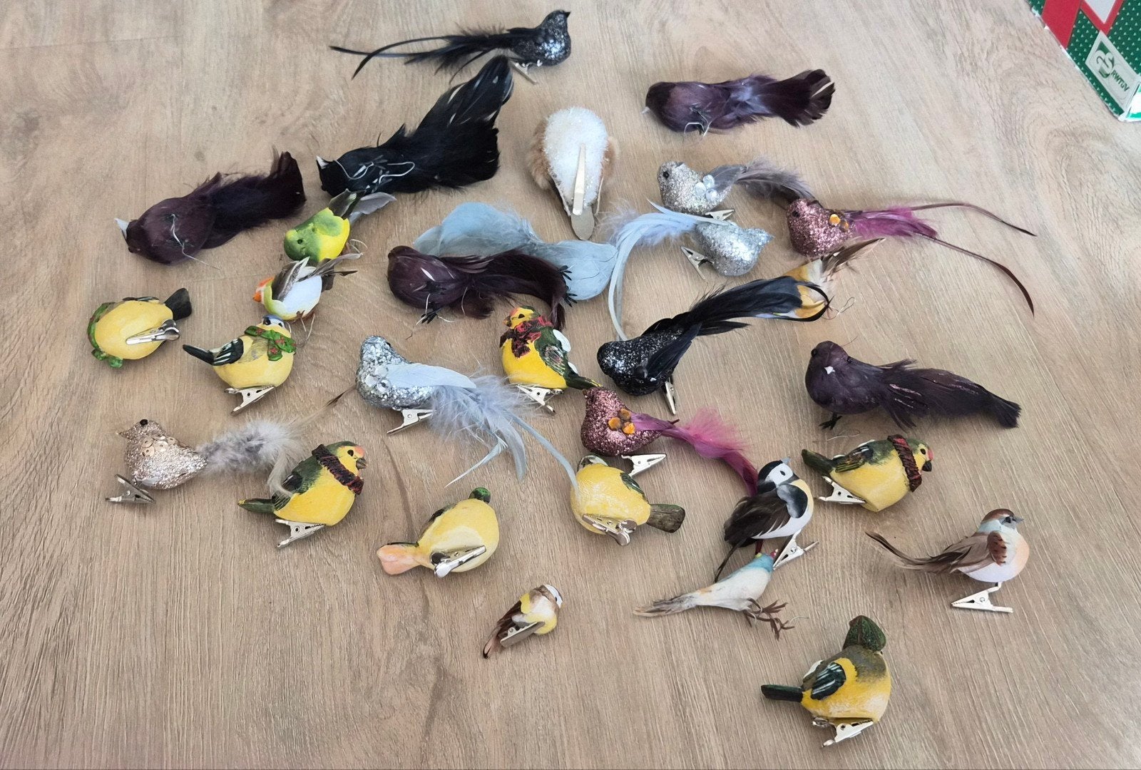 56 stuks vintage 26 vlinders en 30 vogeltjes, Diversen, Kerst, Ophalen of Verzenden