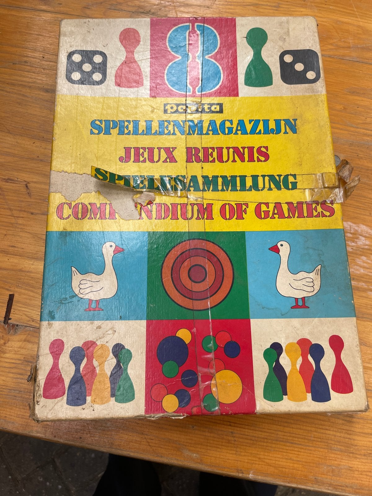 Vintage Pegita Spellenmagazijn - Compendium of Games, Een of twee spelers, Ophalen, Gebruikt