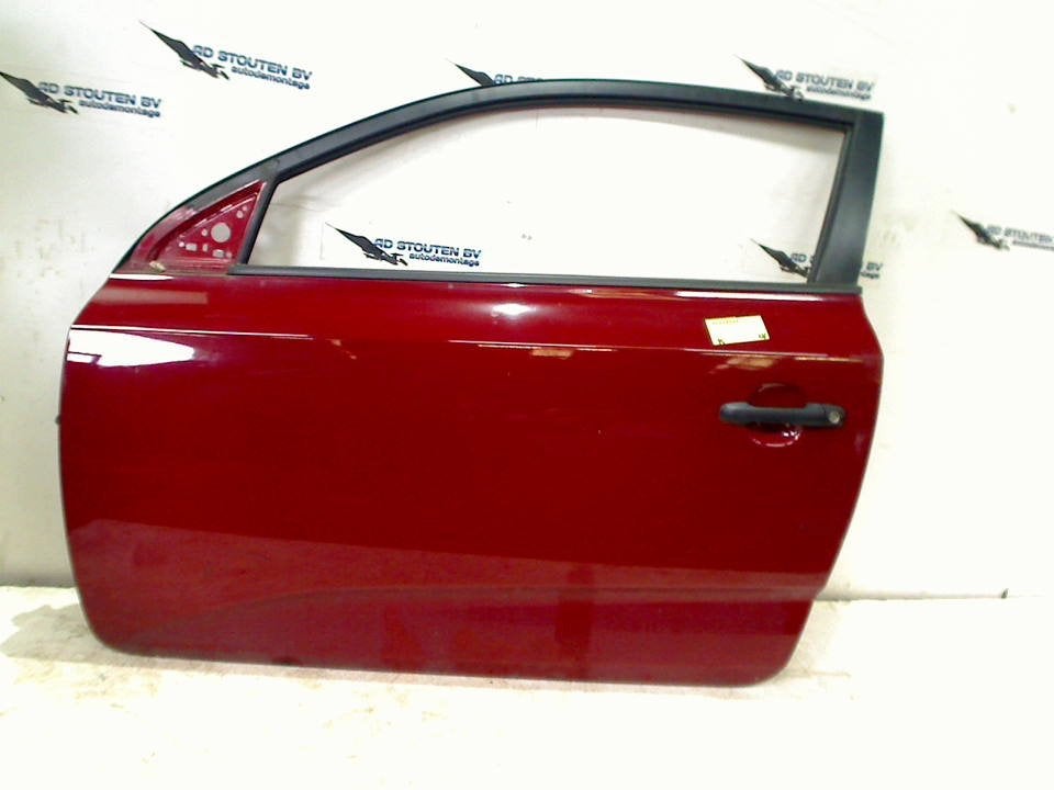 Portier Links Kia Cee'd Sporty Wagon (EDF) (2007-09/2012-12), Info@kia.de, Kia Deutschland GmbH, Gebruikt, Theodor-Heuss-Allee 11, Frankfurt am Main 60486, , Duitsland