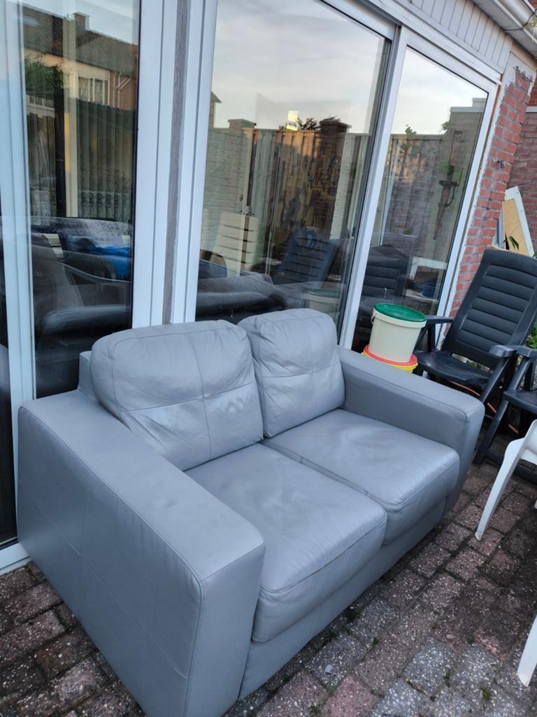 Comfortabele grijze tweepersoonsbank, Gebruikt, 150 tot 200 cm, Tweepersoons, Ophalen of Verzenden