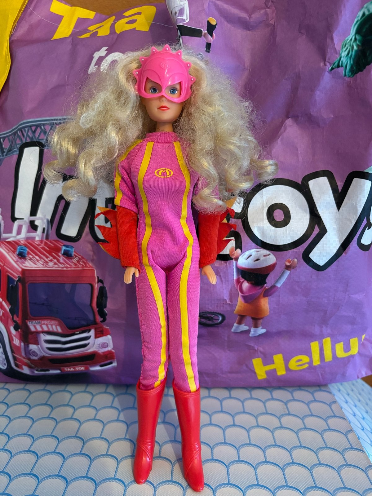 Mega Mindy barbiepop in superheldenpak, Ophalen of Verzenden, Gebruikt, Barbie