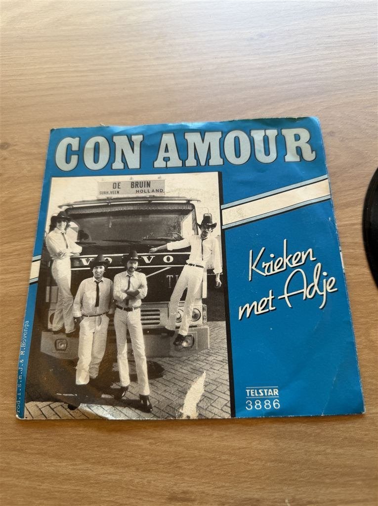 Con Amour - krieken met adje, Cd's en Dvd's, Ophalen of Verzenden, Zo goed als nieuw, Pop