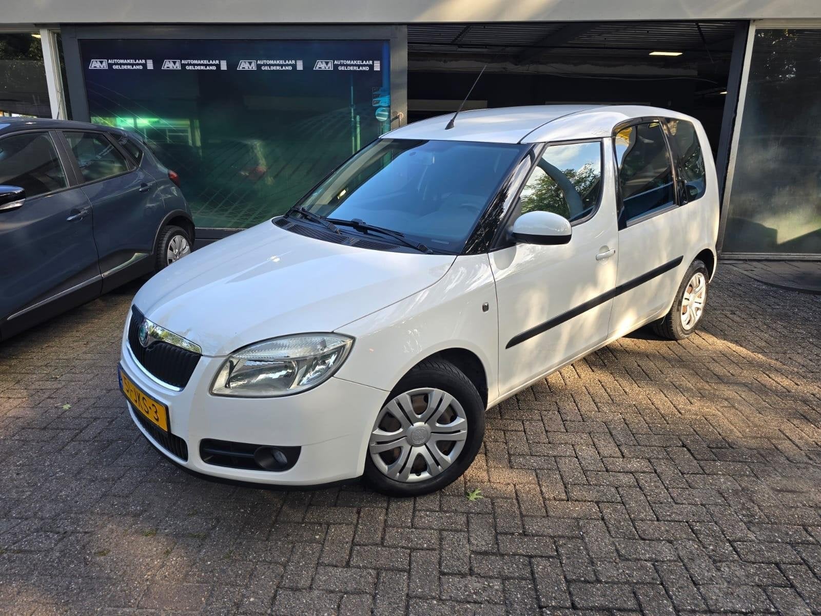 Skoda Roomster 1.2 Ambition | 2E EIGENAAR |3/6 OF 12MND GARA, Auto's, Voorwielaandrijving, Gebruikt, Origineel Nederlands, Bedrijf