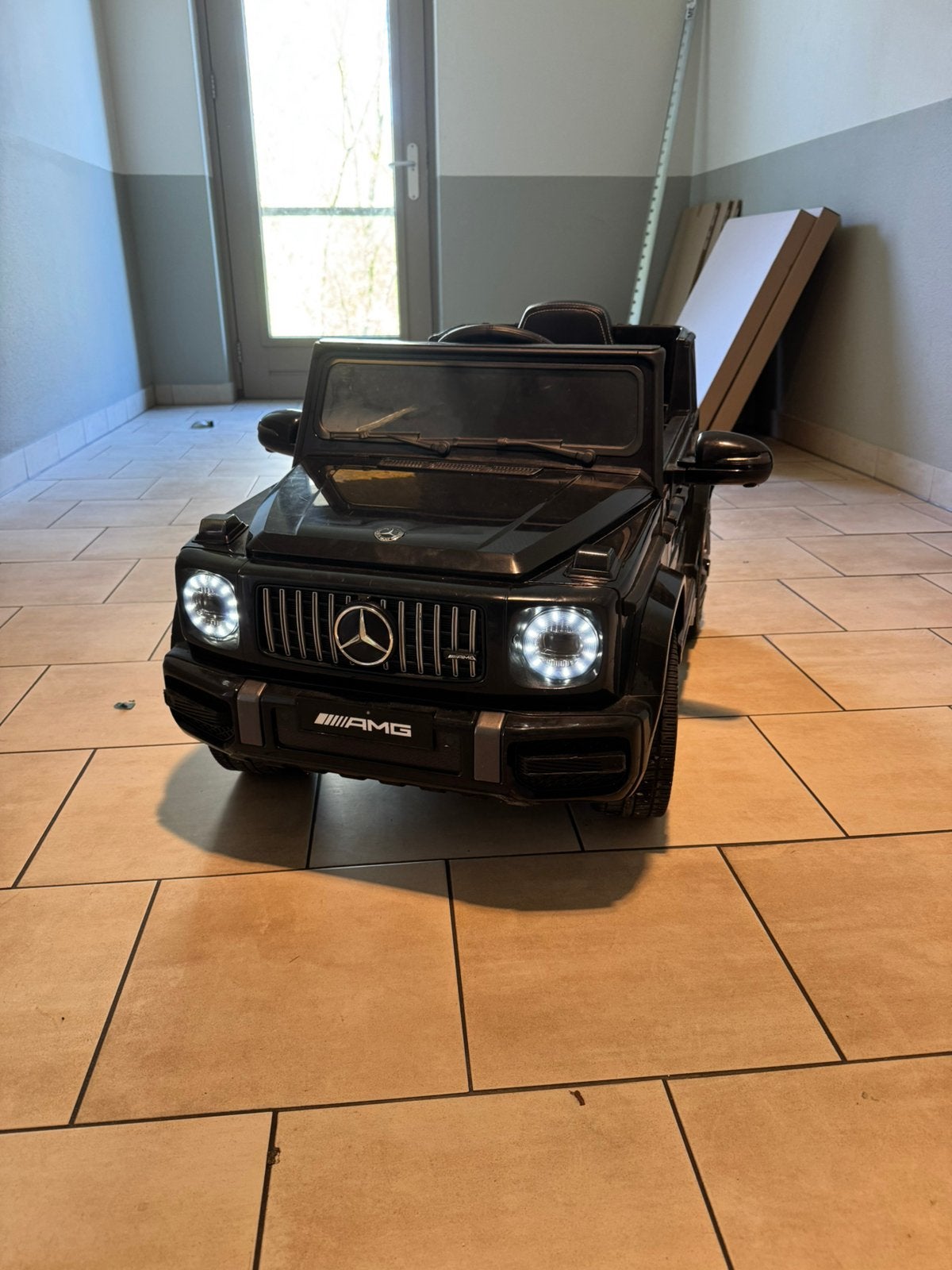 Mercedes G63 AMG | Elektrische Kinderauto - Zwart, Kinderen en Baby's, Ophalen, Zo goed als nieuw