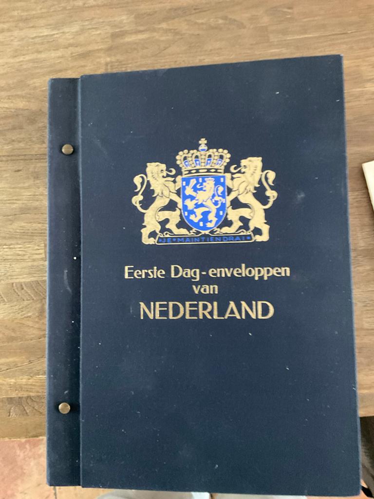 Eerste Dag-enveloppen van Nederland - Verzameling, Postzegels en Munten, Postzegels | Eerstedagenveloppen, Ophalen of Verzenden