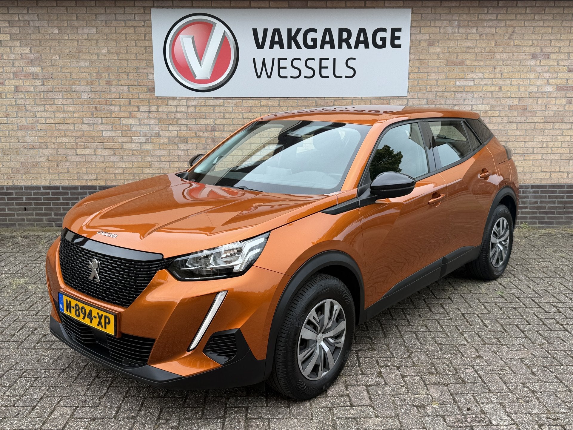 Peugeot 2008 1.2 PureTech Active | PDC A | Navi | (bj 2022), 12 maanden, Gebruikt, Origineel Nederlands, 19 km/l