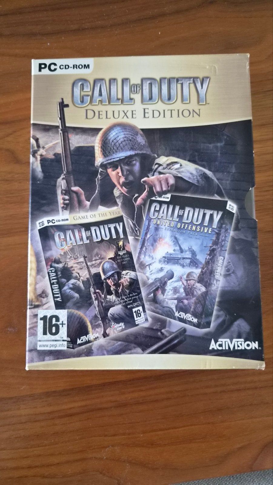 Call of Duty Deluxe Edition PC CD-ROM, Spelcomputers en Games, Games | Pc, Online, Gebruikt, Shooter, Ophalen of Verzenden