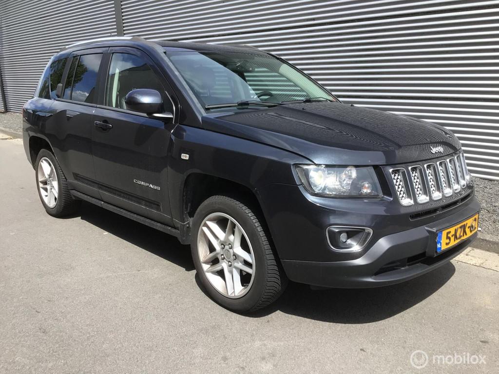 Jeep Compass 2.4 Limited 4WD Automaat clima trekhaak leer, Automaat, 1486 kg, 450 kg, Gebruikt