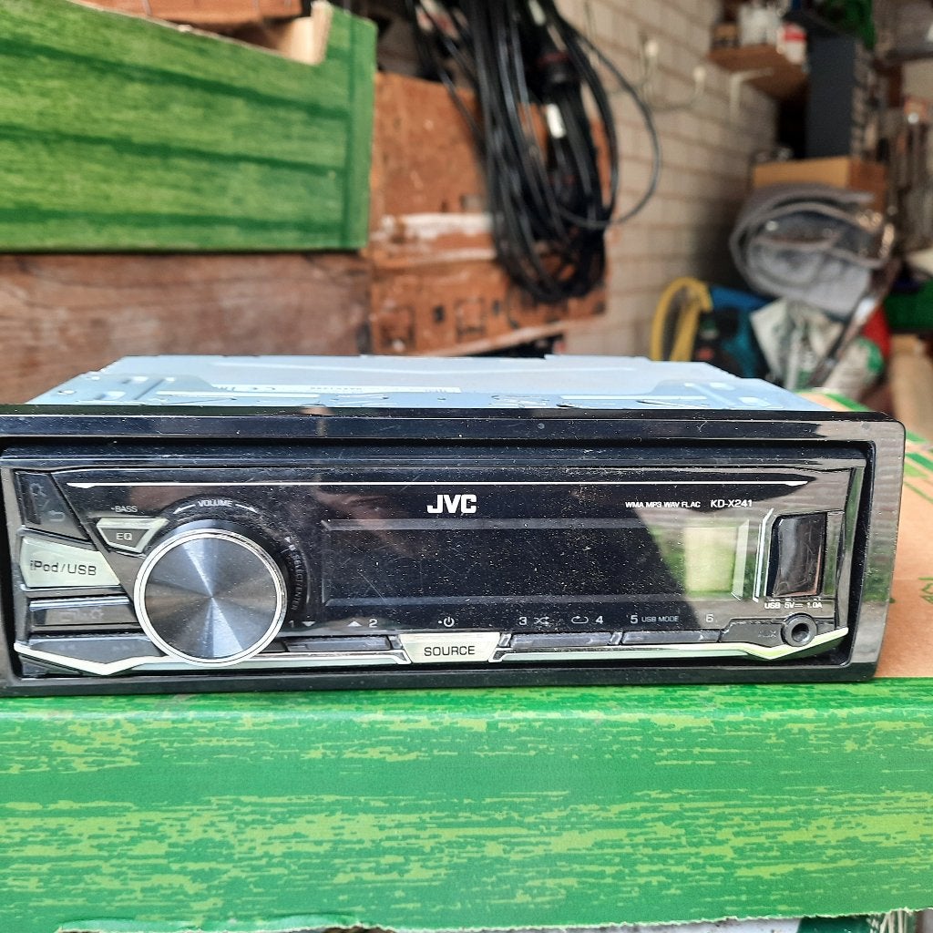 autoradio JVC KD-x241, Auto diversen, Ophalen of Verzenden, Zo goed als nieuw