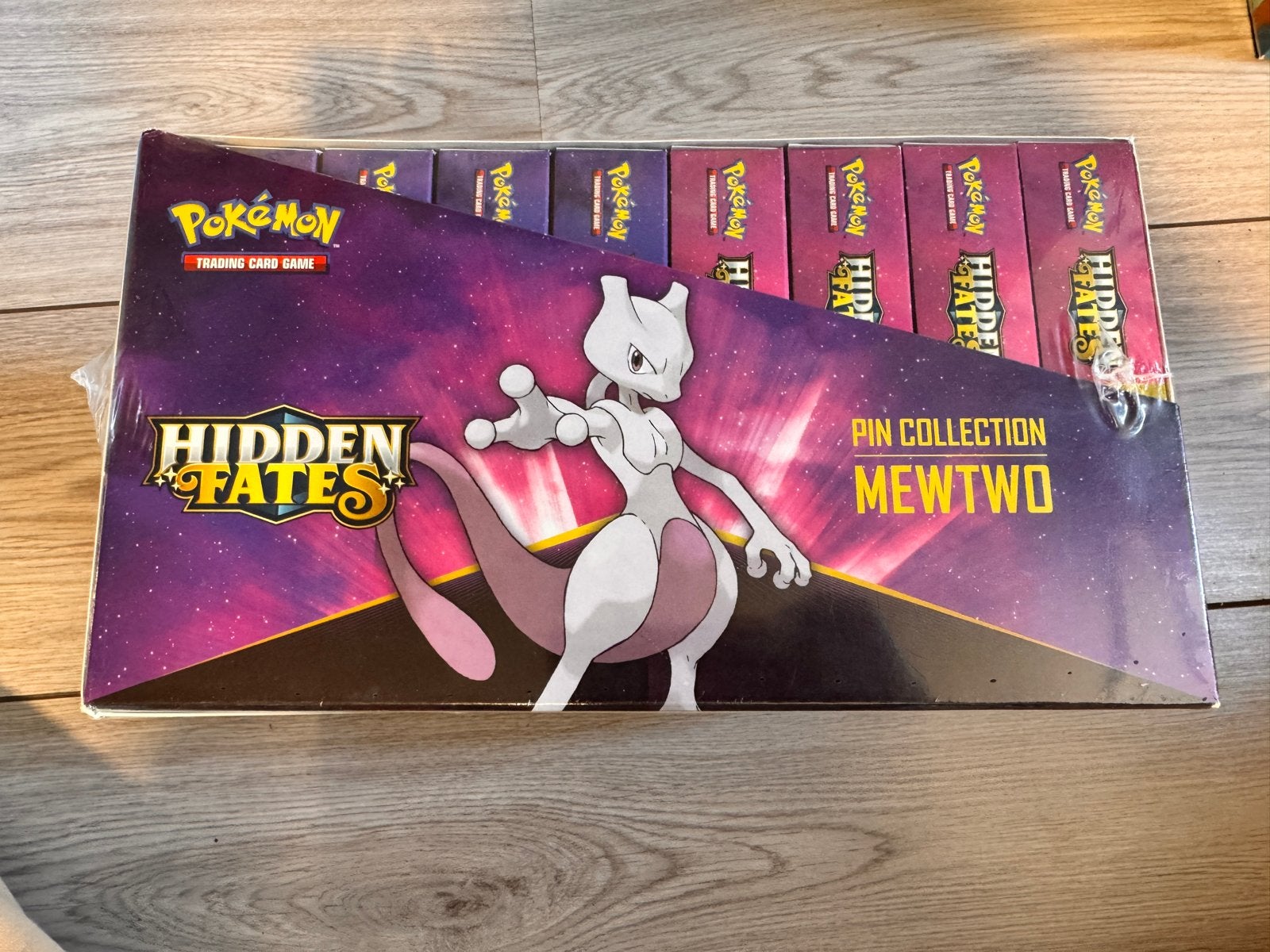 Pokémon Hidden Fates Mew & Mewtwo Pin Collection Display ZEL, Ophalen of Verzenden, Nieuw, Overige typen
