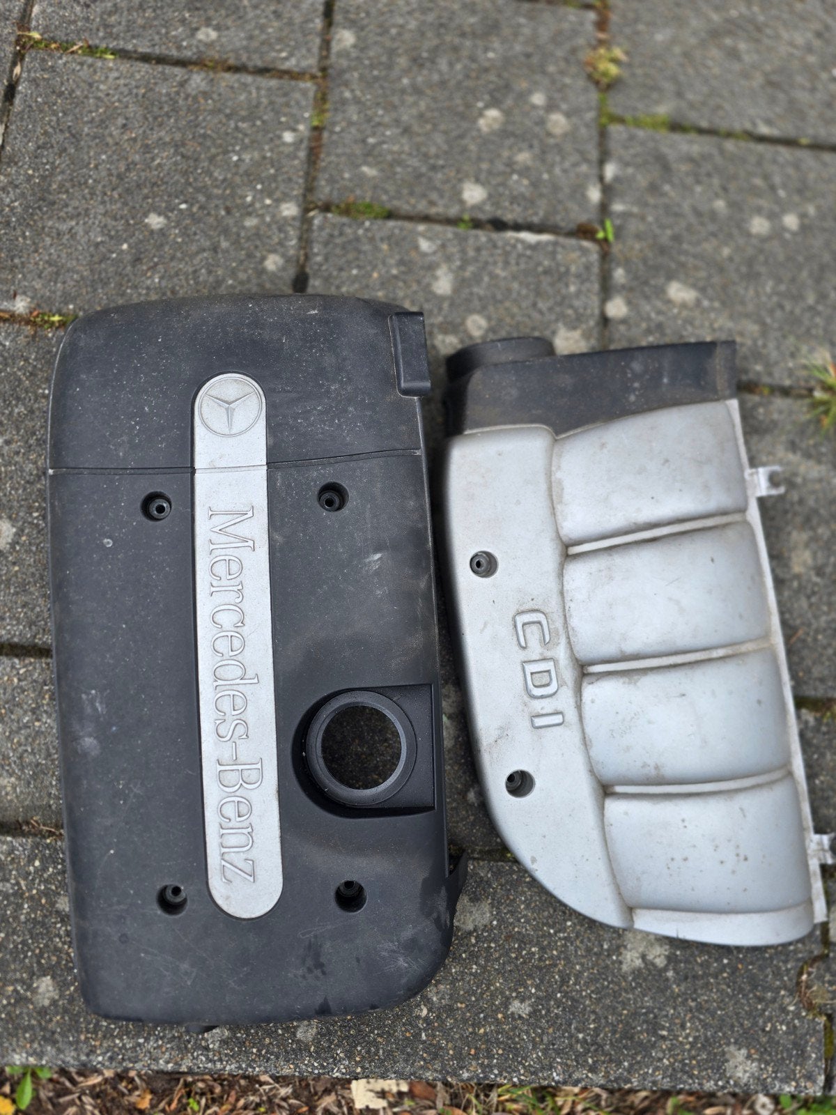 Motor deksel Mercedes W203 CDI met schroeven, Ophalen of Verzenden, Gebruikt, Mercedes-Benz