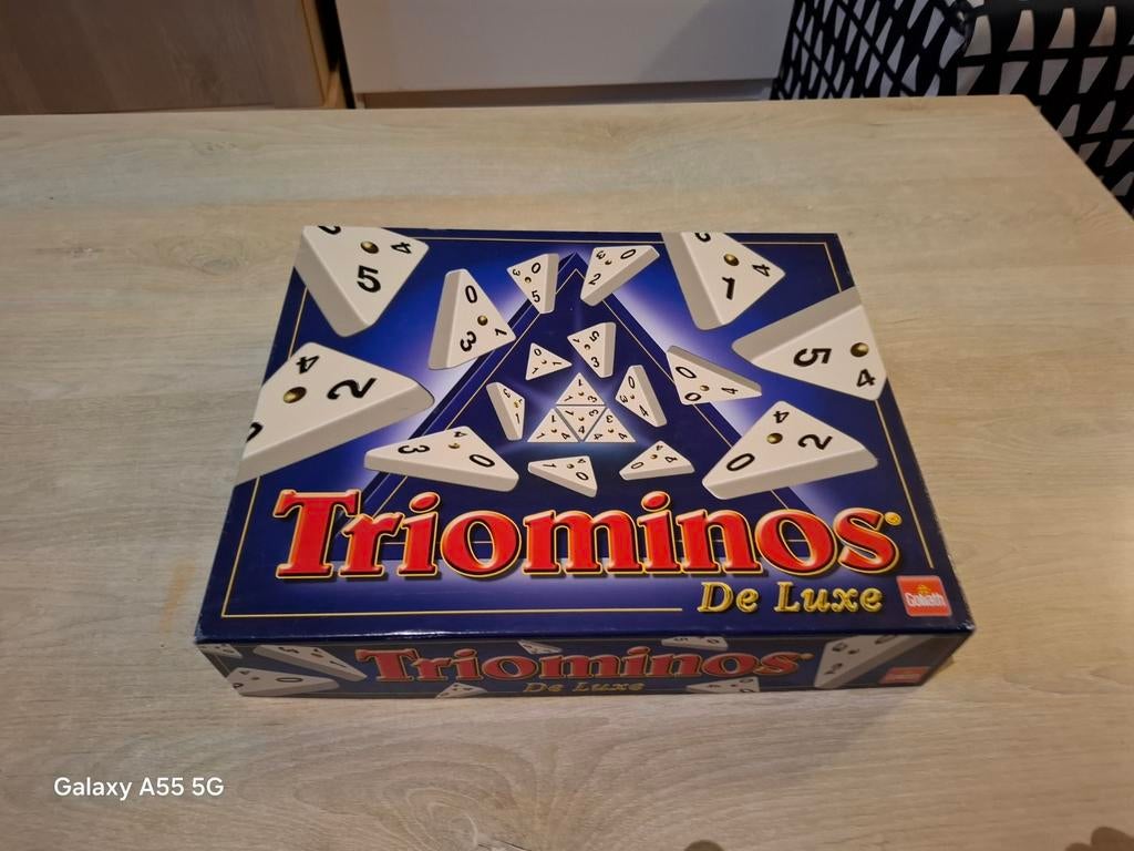 Triominos De Luxe - Compleet en in goede staat, Postbus 200, 8050 AE Hattem, Nederland, Ophalen of Verzenden, Zo goed als nieuw
