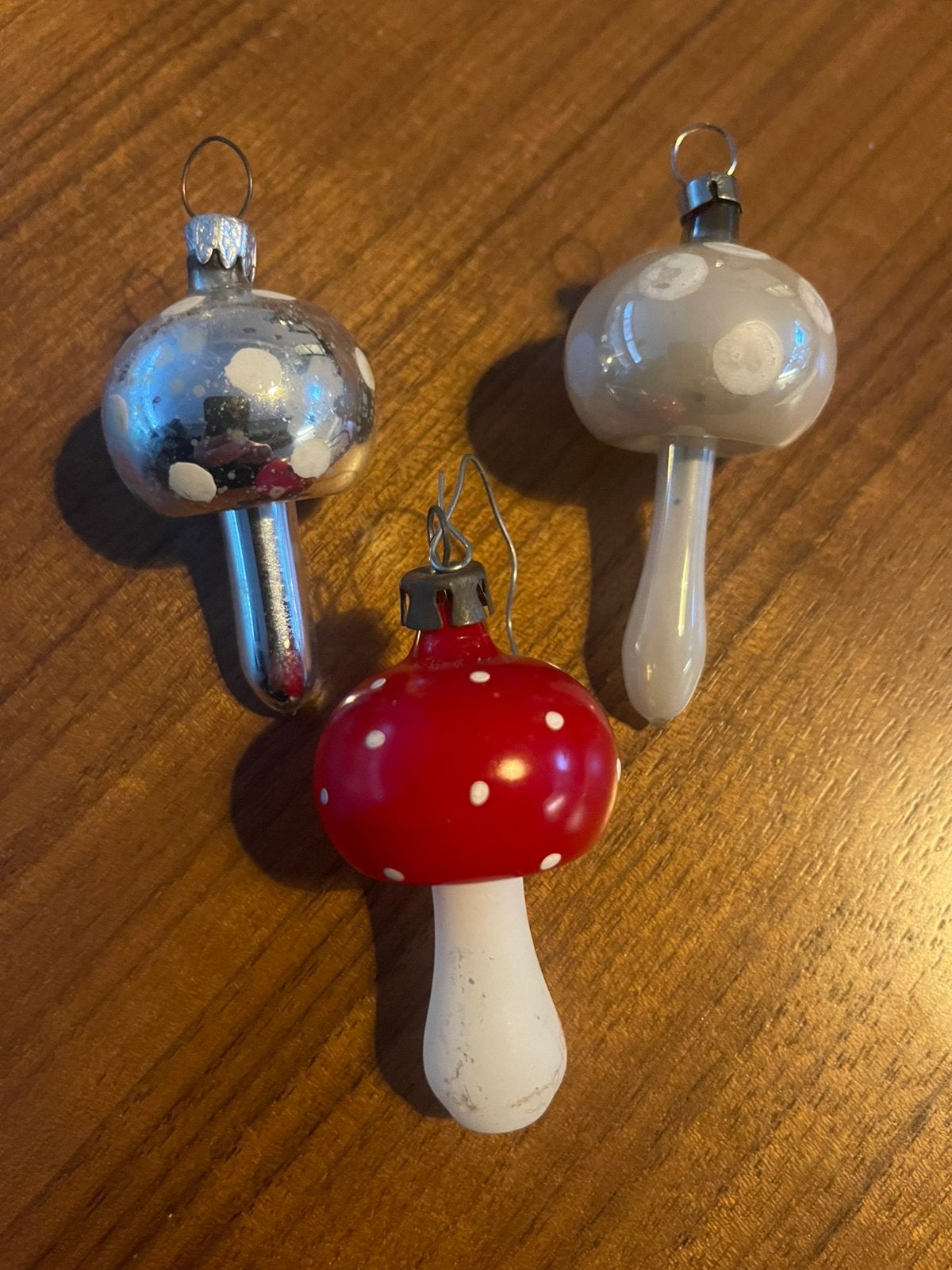 vintage glazen kerstballen – Paddenstoelen / Vliegenzwammen, Ophalen, Gebruikt