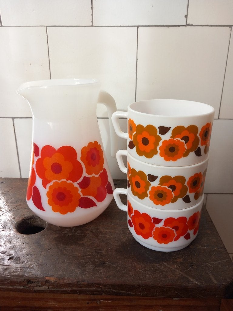 vintage water kan + kommen, arcopal france lotus oranje rood, Ophalen, Glas, Overige stijlen, Kom(men)