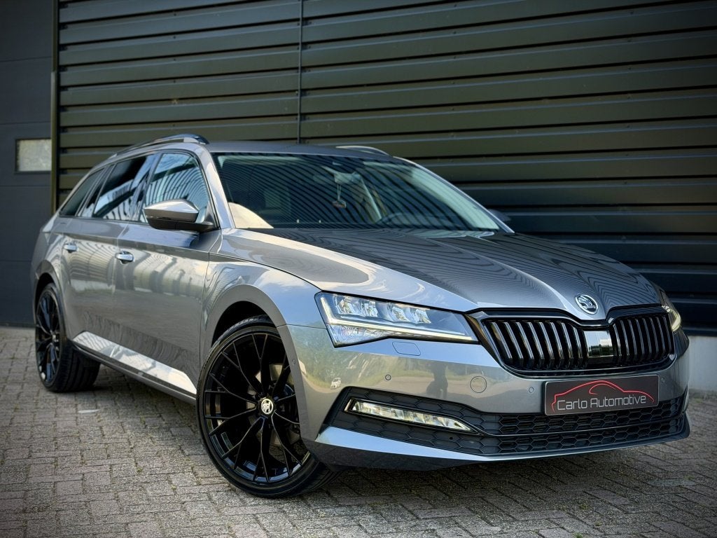 Skoda Superb Combi 1.5 TSI Bns Ed. DSG|VIRTUAL|MEMROY|ACC|HA, Auto's, Stof, 4 cilinders, 150 pk, Origineel Nederlands
