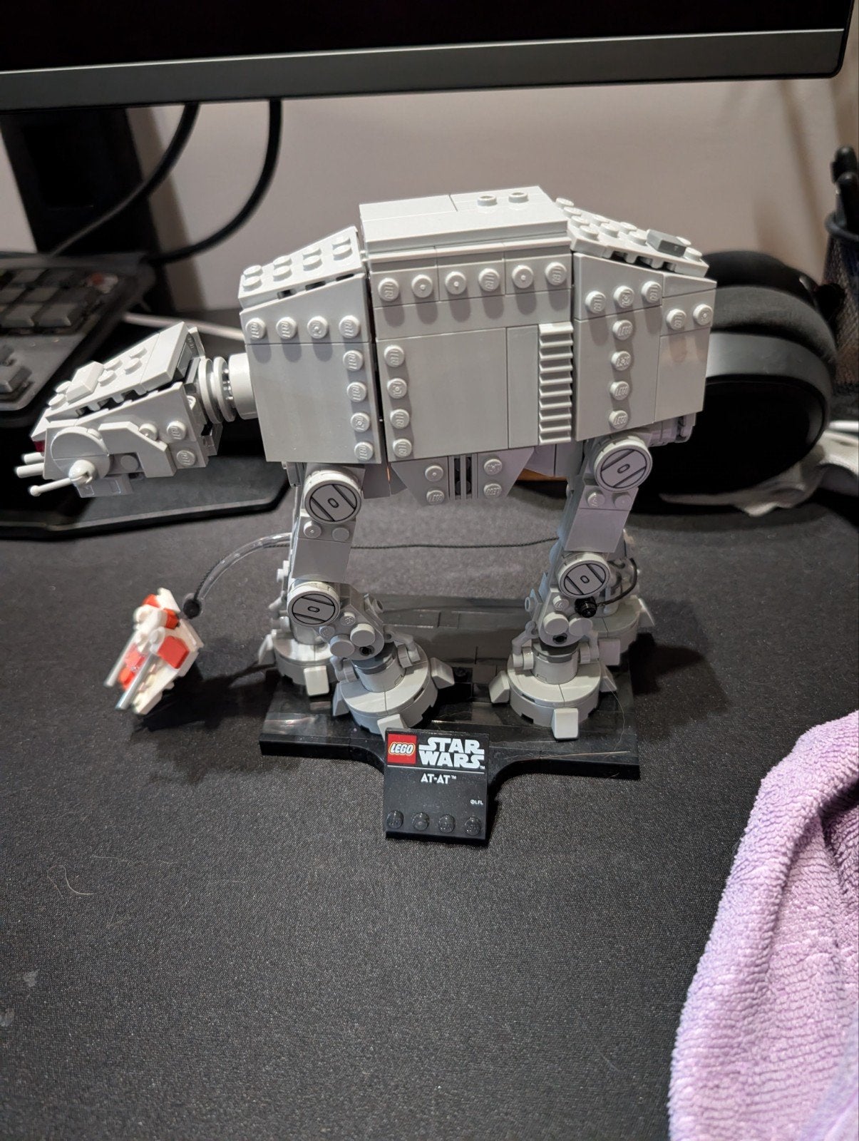 LEGO Star Wars AT-AT (75377), Ophalen of Verzenden, Zo goed als nieuw, Overige merken