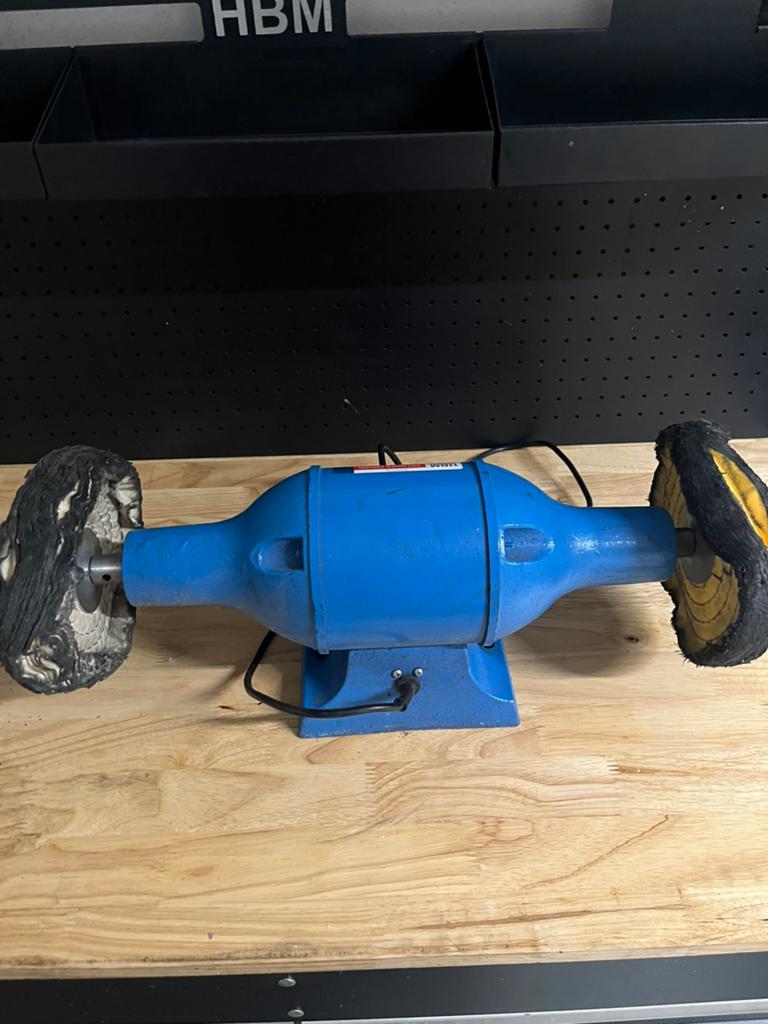 Hbm polijst machine, Doe-het-zelf en Verbouw, Gereedschap | Slijpmachines, Ophalen, Zo goed als nieuw, Minder dan 700 watt, Werkbankslijpmachine