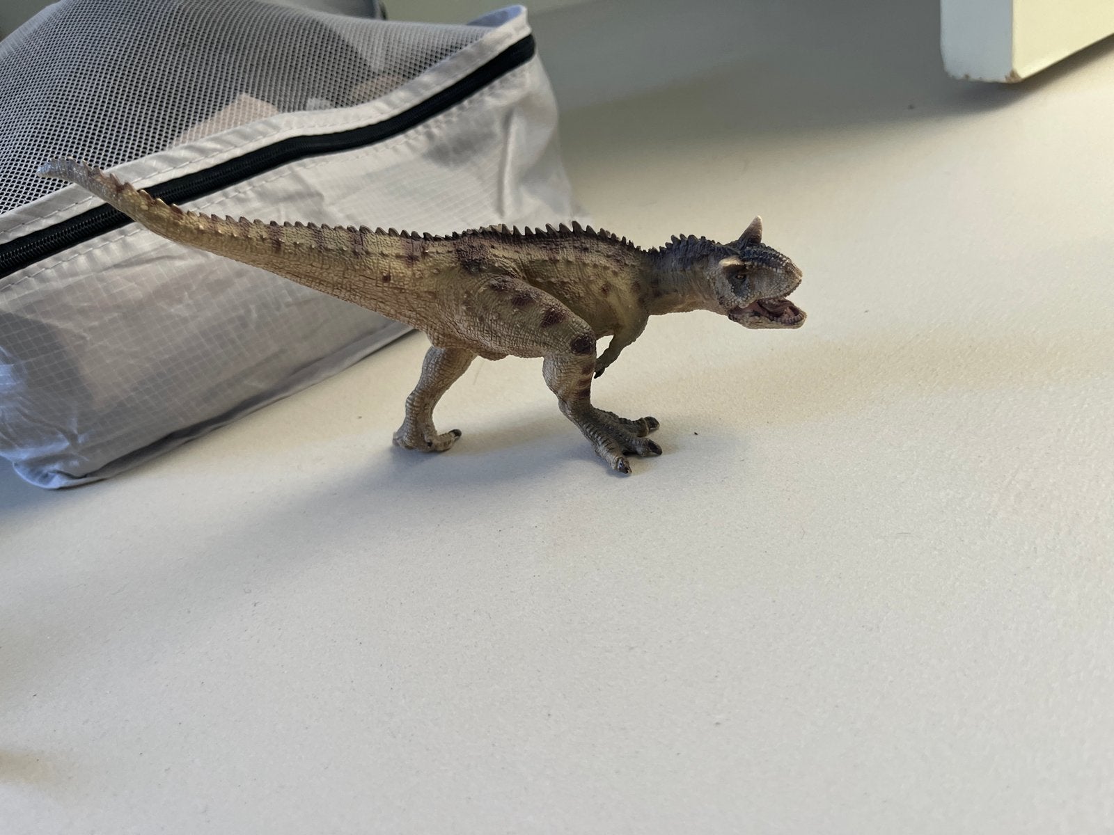 Carnotaurus Dinosaurus Speelgoedfiguur, Ophalen of Verzenden, Gebruikt