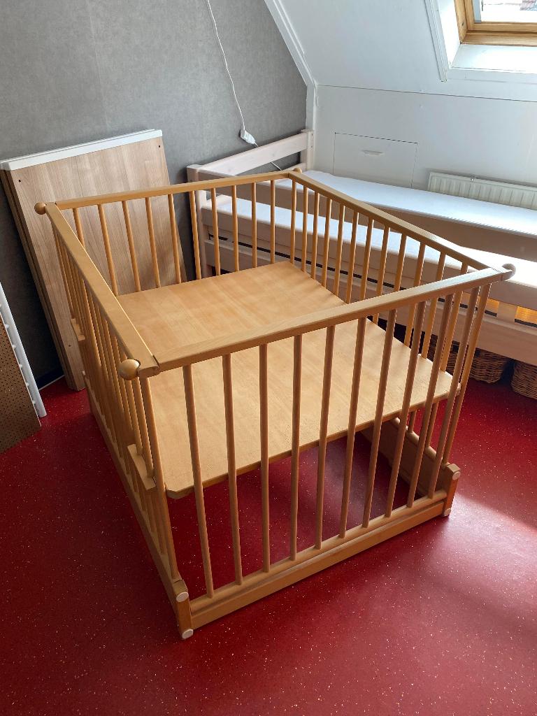 Houten box, blank gelakt, Ophalen, Gebruikt, Rechthoekig, In hoogte verstelbaar