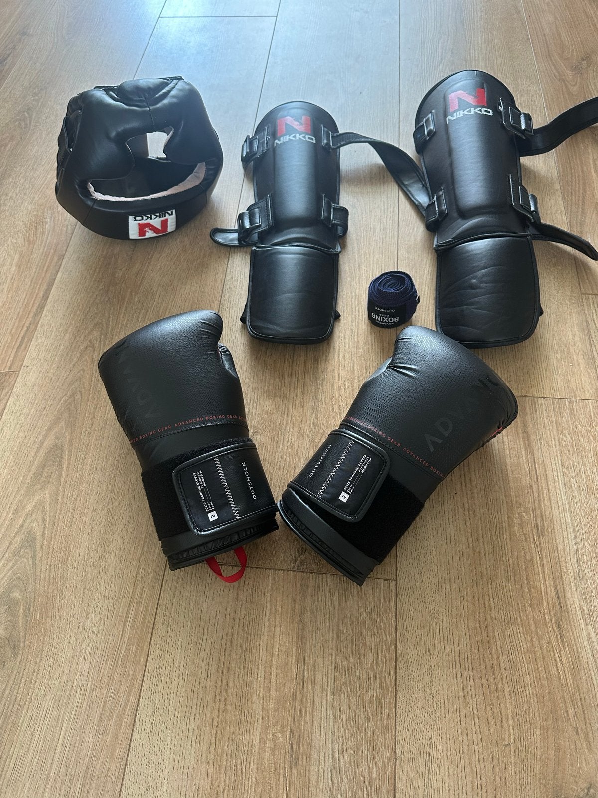 Complete Kickboks Beschermset voor Kinderen - Zwart, Ophalen, Zo goed als nieuw, Boksbeschermers