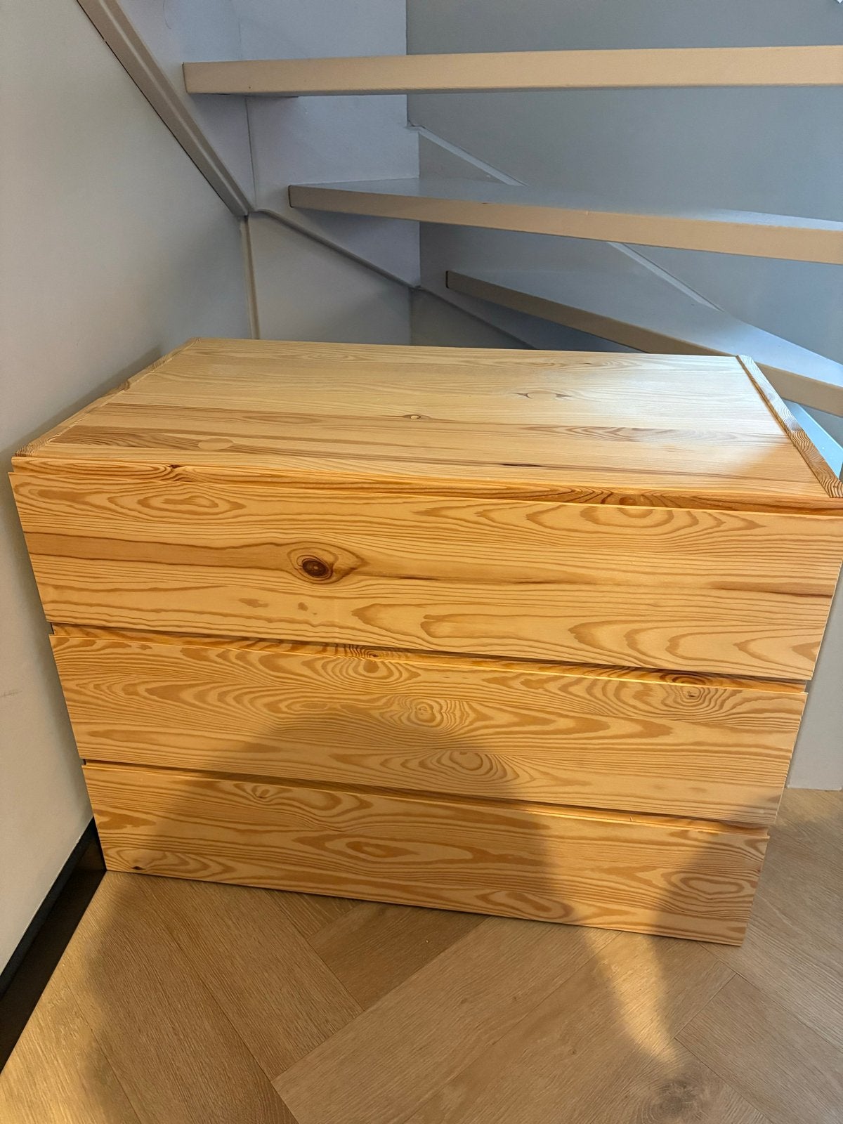 Ikea Ivar ladekast met 3 laden - grenenhout, Huis en Inrichting, Kasten | Ladekasten, Ophalen, 50 tot 100 cm, Zo goed als nieuw