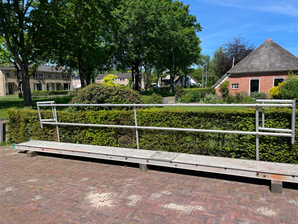 Layher loopbrug 7m met leuning, Ophalen, Gebruikt, Overige typen, 5 meter of hoger