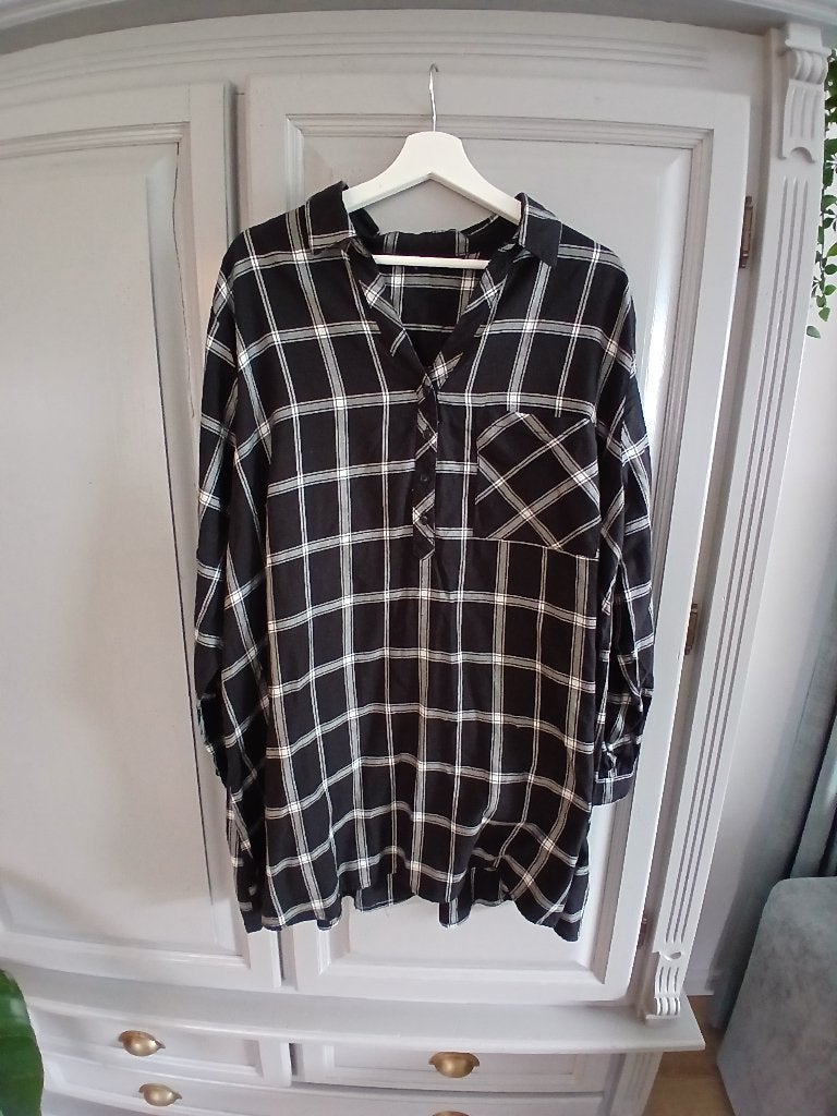 Blouse, Ophalen of Verzenden, Zo goed als nieuw, Maat 46/48 (XL) of groter, Zwart