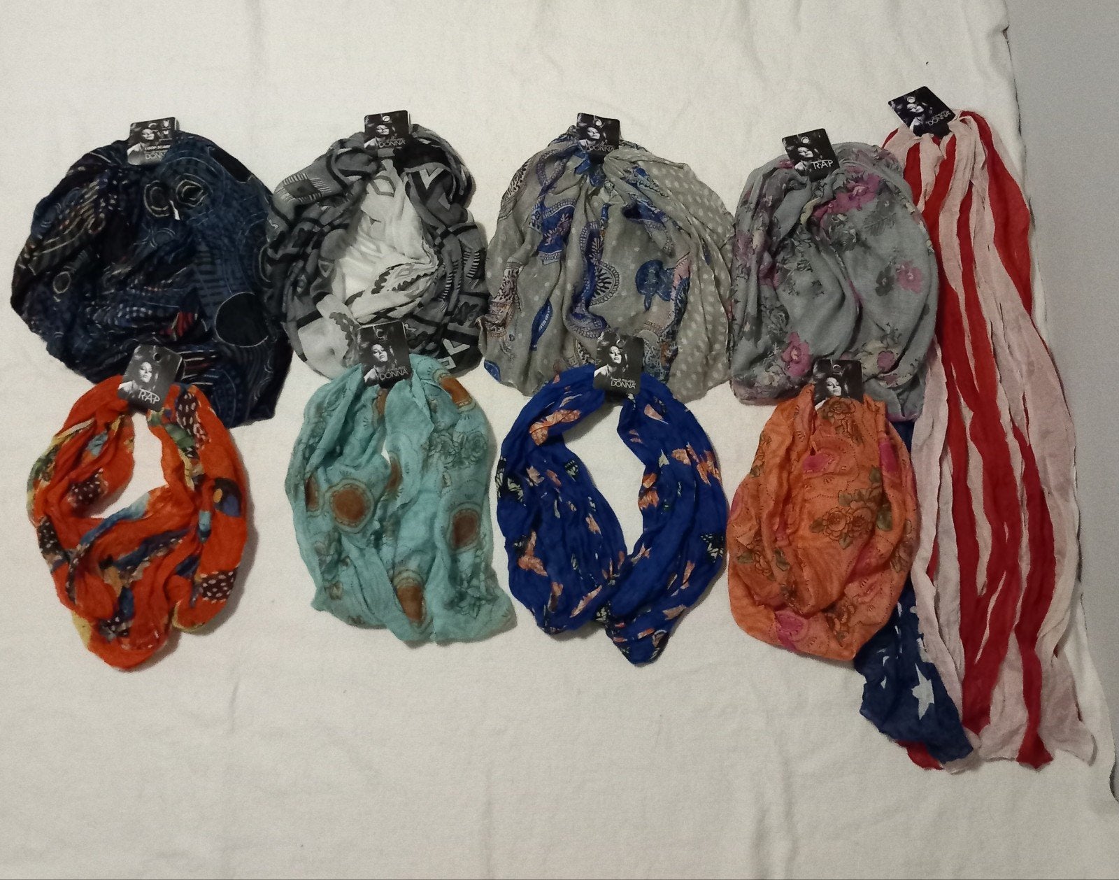 NIEUWE kleine partij sjaals/scarfs., Ophalen of Verzenden, Nieuw, Maat 46/48 (XL) of groter, Sjaal