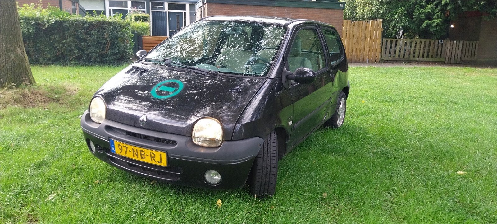 Renault Twingo 1.2 16V Dyna 2005 2003 Zwart, Auto's, Voorwielaandrijving, 4 cilinders, 4 stoelen, Zwart
