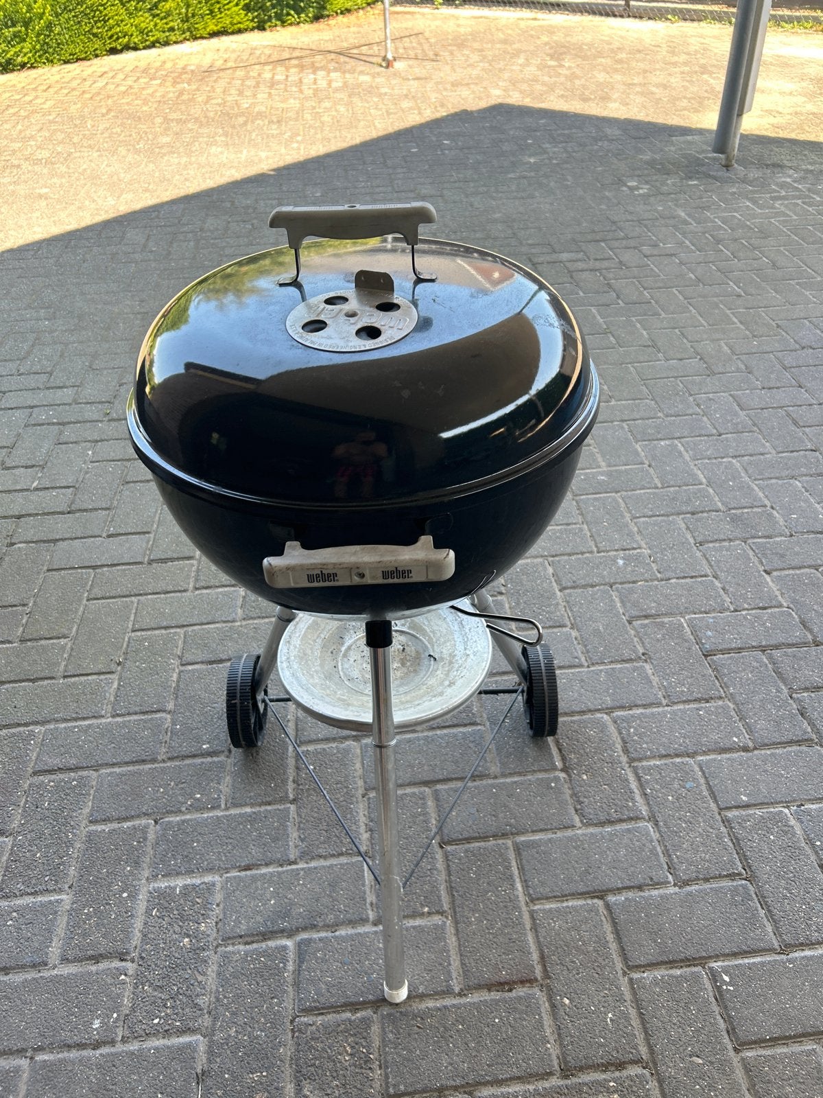 Weber Compact Kettle Houtskoolbarbecue - Zwart, Ophalen, Gebruikt