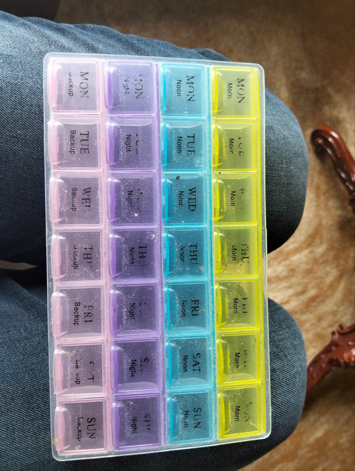 Pillendoosje voor 7 dagen 4 vakje per dag., Ophalen, Gebruikt, Overige typen