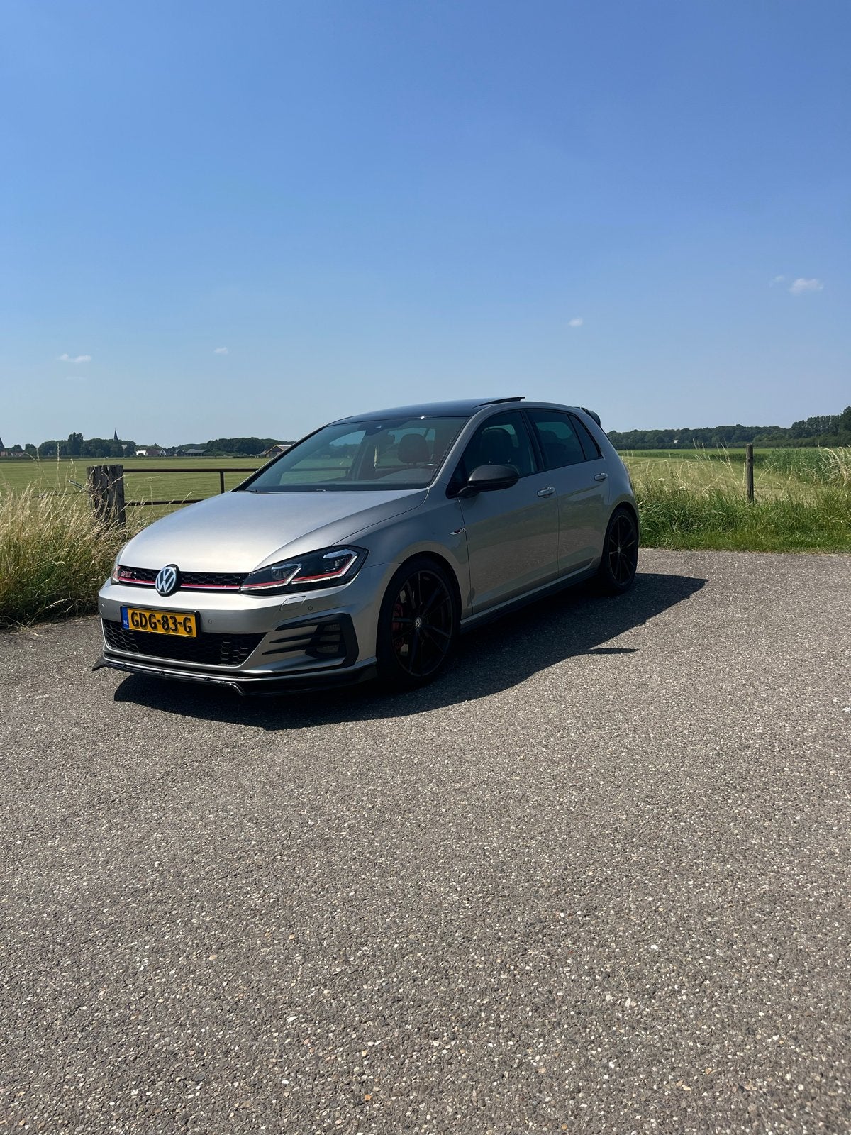 Volkswagen Golf 2.0 TSI 245pk 7-DSG 5D 2017 Grijs, Ophalen of Verzenden, Zo goed als nieuw
