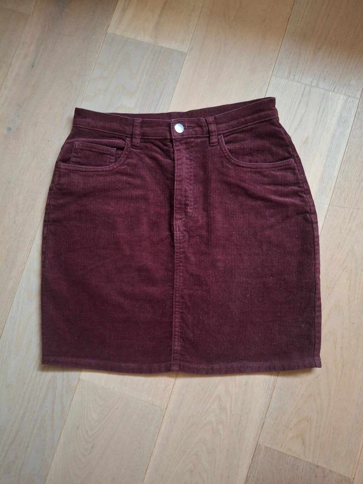 MONKI nieuw leuk rokje. Mt 36, Kleding | Dames, Rokken, Verzenden, Zwart, Nieuw, Maat 36 (S)
