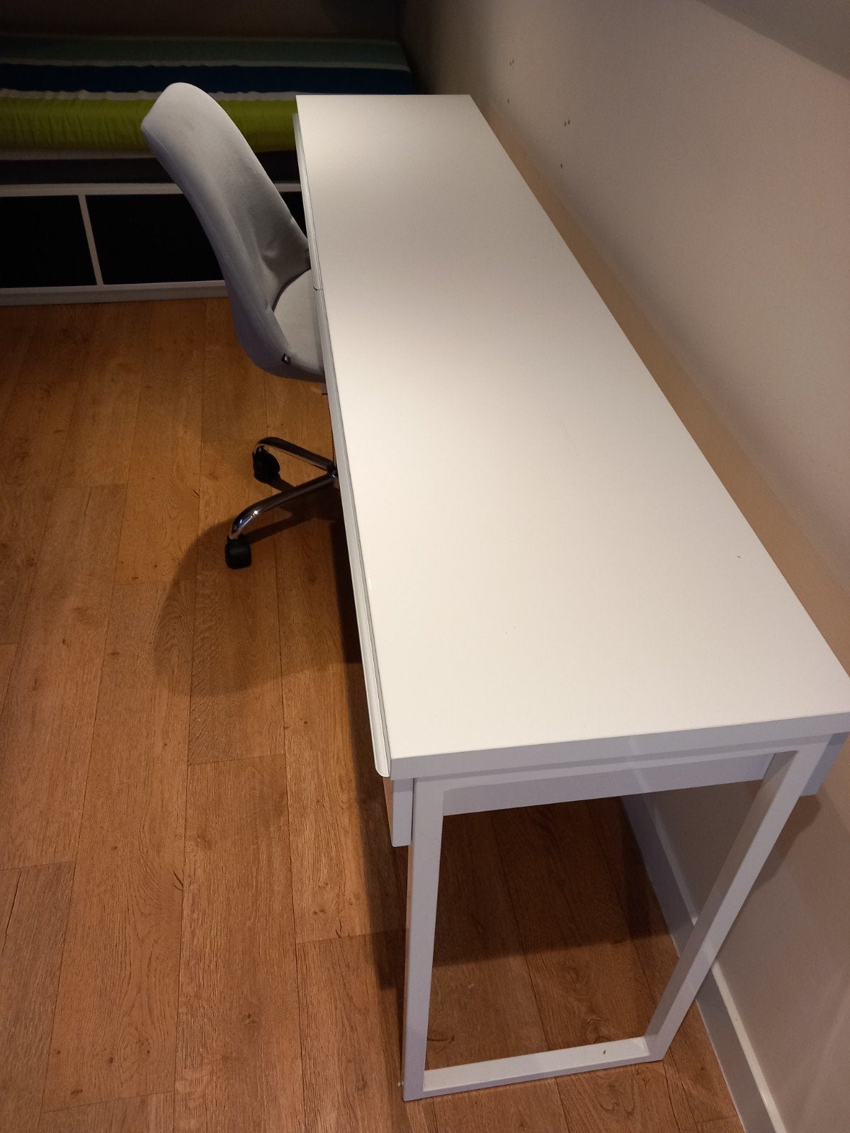 Ikea micke bureau, Huis en Inrichting, Bureaus, Ophalen