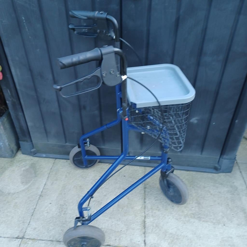 Driewiel  binnenhuis rollator 35€, Diversen, Ophalen