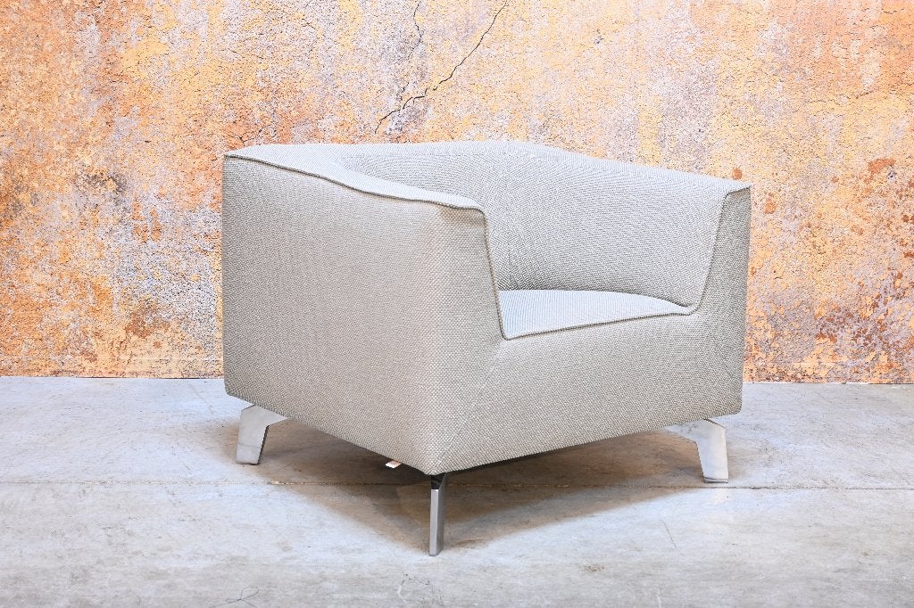 ZGANieuw beige stoffen Leolux Pode Chat fauteuil + bank, Leolux, Leolux, Ophalen of Verzenden, Zo goed als nieuw