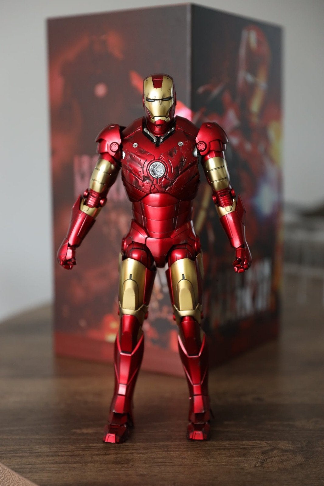 Hot Toys Iron Man Mark 3 (2.0) Diecast - Nieuwstaat, Ophalen, Zo goed als nieuw