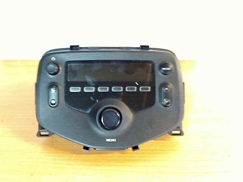 Radio Peugeot 108 (2014-05/..), Kontakt-peugeot@peugeot.com, Gebruikt, Peugeot Deutschland GmbH, Bahnhofsplatz, Rüsselsheim 65423, , Duitsland