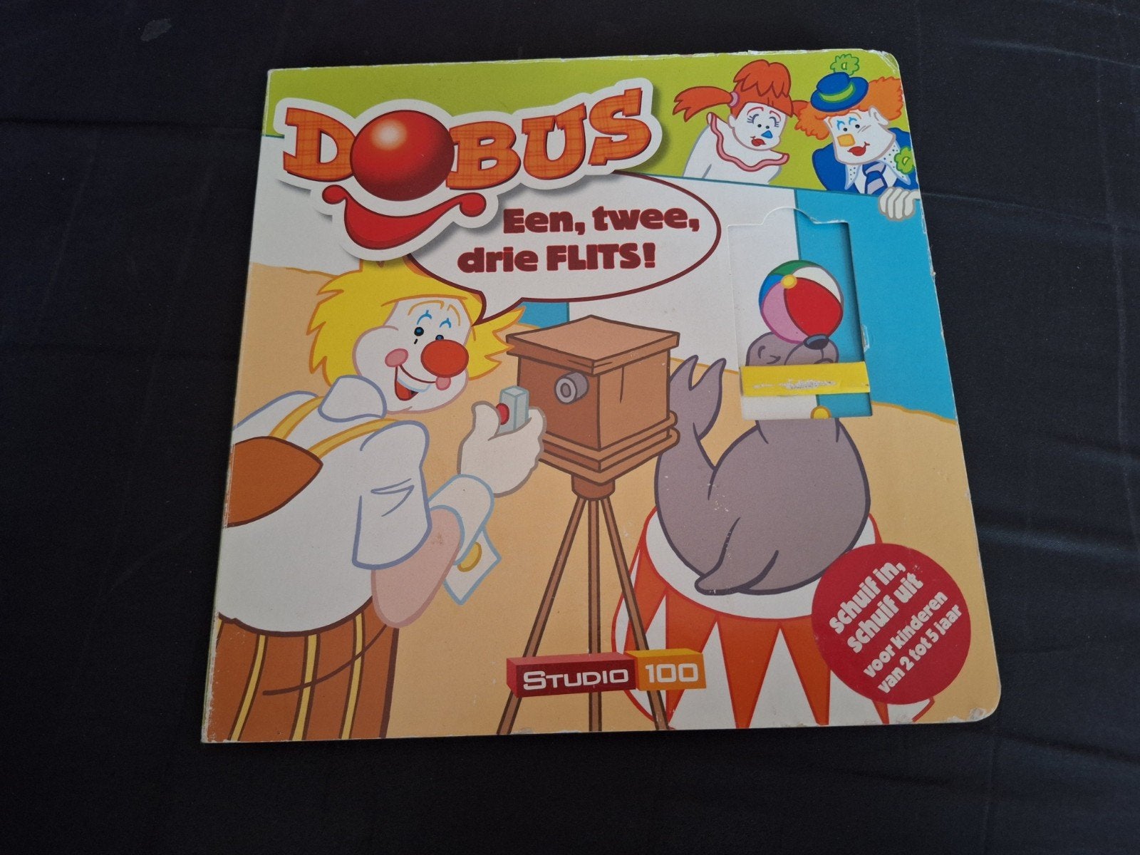Studio 100 Dobus Schuifjesboek – Een, Twee, Drie FLITS!, Gelezen, 3 tot 4 jaar, Studio 100, Ophalen of Verzenden