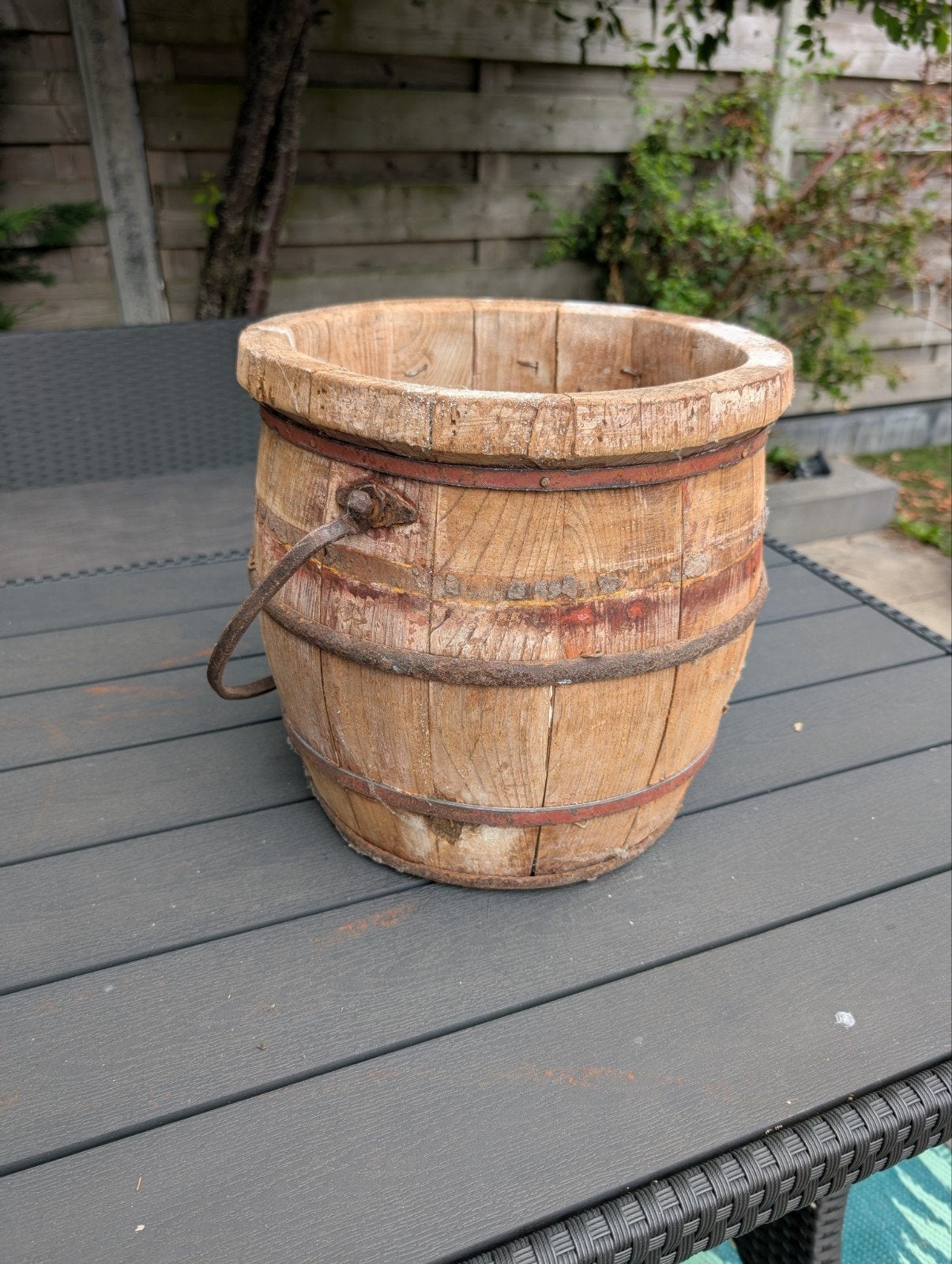 Vintage houten emmer - Newborn fotoshoot prop, Ophalen